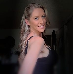 Meet your Posher, Christal